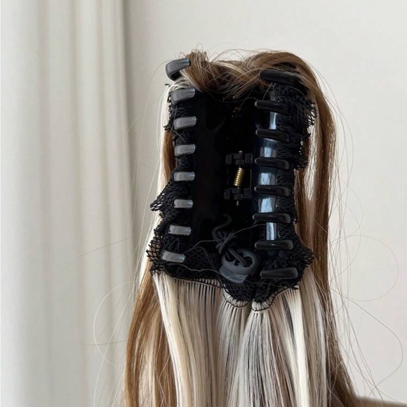 Clamping Ponytail Hair Extensions, 26 Inch Fake Hair, Water Ripple Curly Hair, - Picture 4 of 5